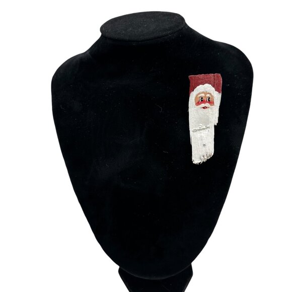 Hand Painted Santa Claus Wood Pin Brooch Christmas Holiday Hat Red White - Picture 1 of 9